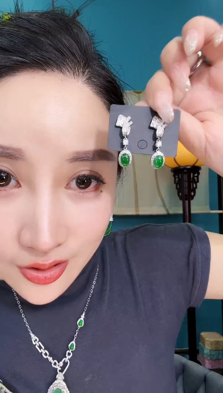 未镶嵌手链翡翠手链