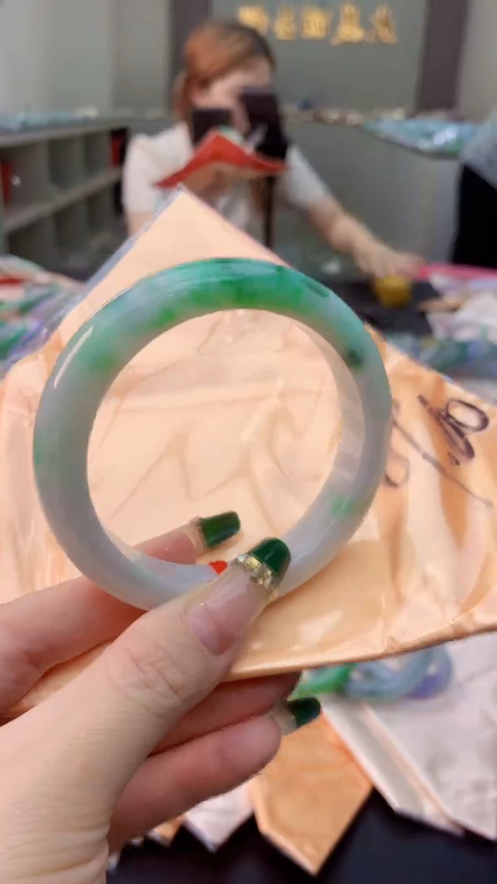 翡翠手镯未镶嵌0785367232