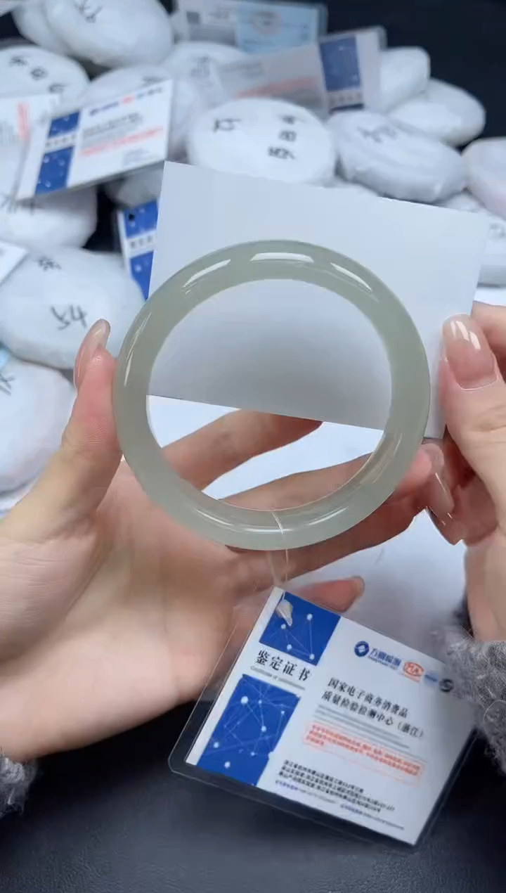 未镶嵌手镯石英质玉0149-62