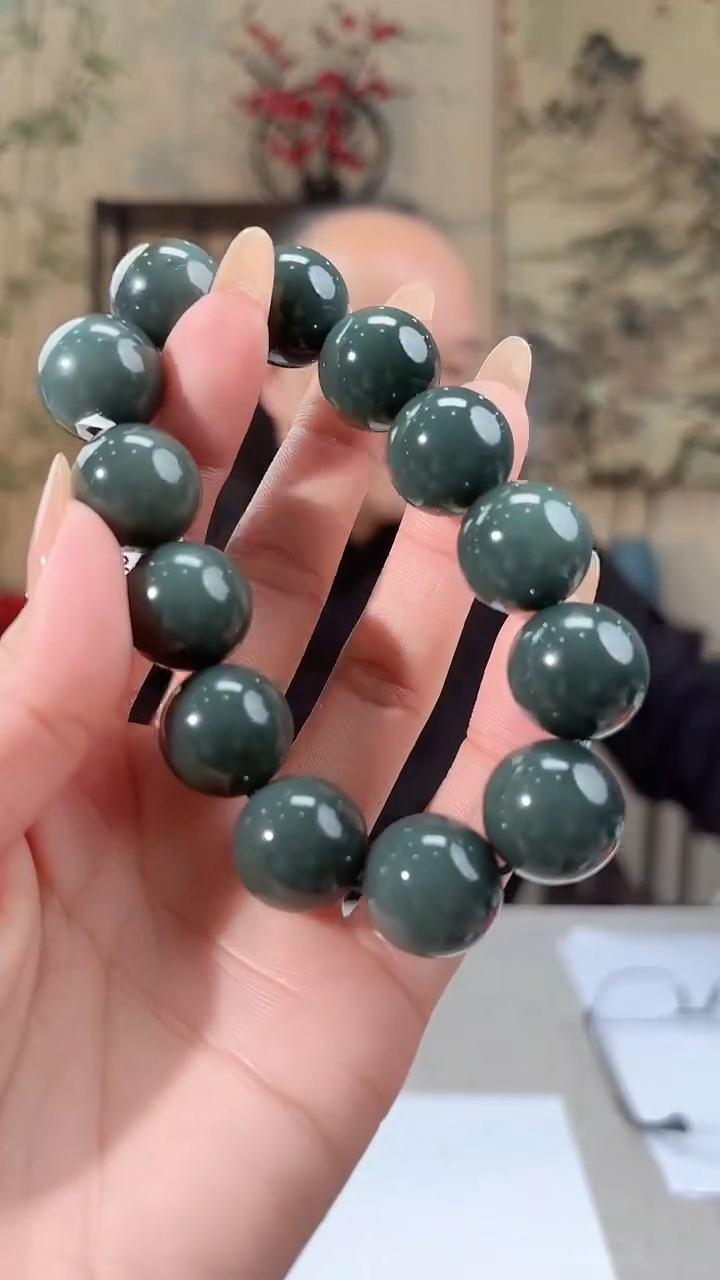 【闪购商品】定制和田玉多样性发货拍一发一