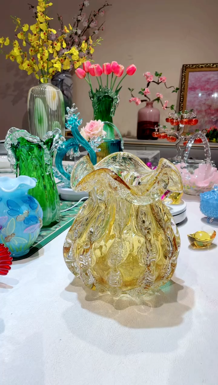 【闪购商品】琉璃手工艺品    金色钱袋子琉璃花瓶微瑕