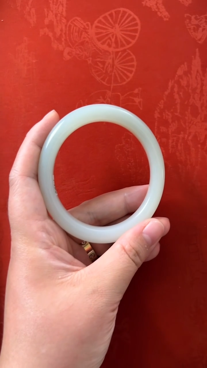 未镶嵌和田玉挂件俄料带翠手镯60mm