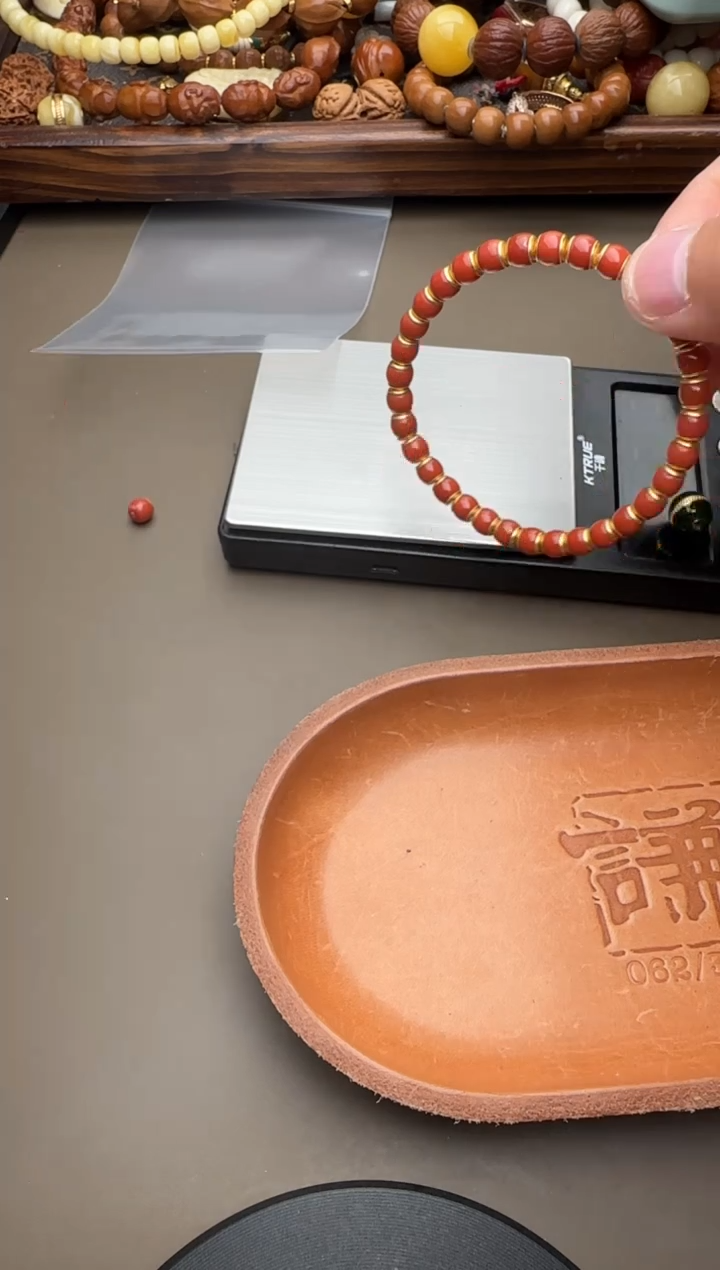 【闪购商品】南红玛瑙手串足金镶嵌南红手串82313458