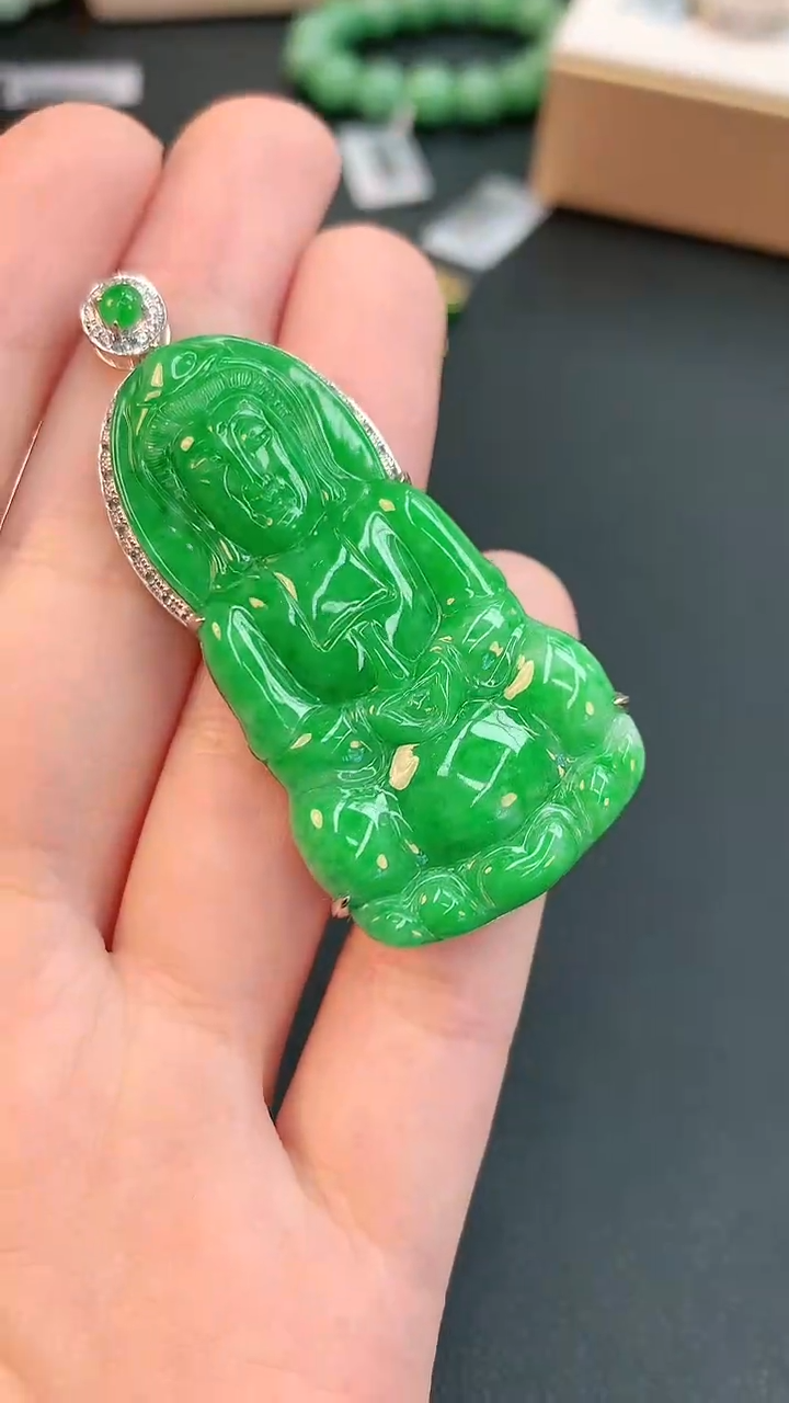 【闪购商品】翡翠颈饰18K金镶嵌赠礼盒证书 敏