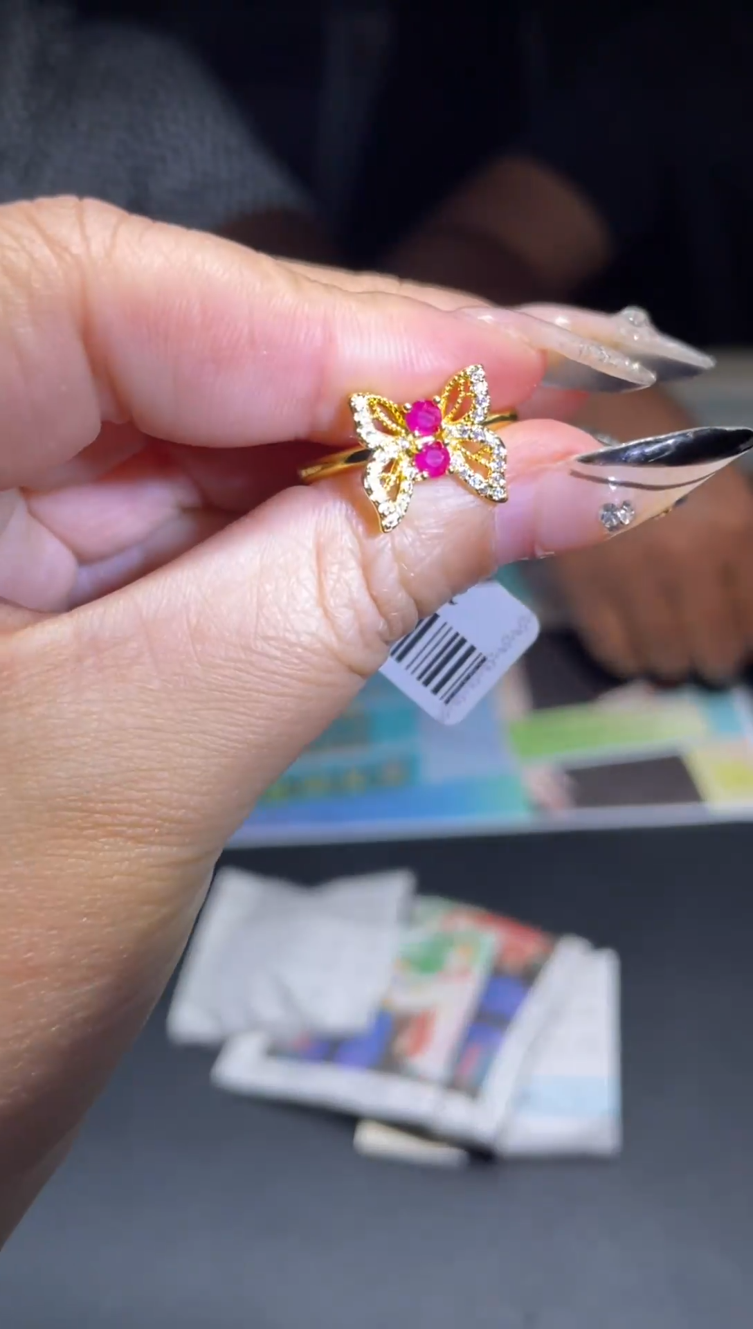 未镶嵌颈饰红宝石天然A货珠宝12