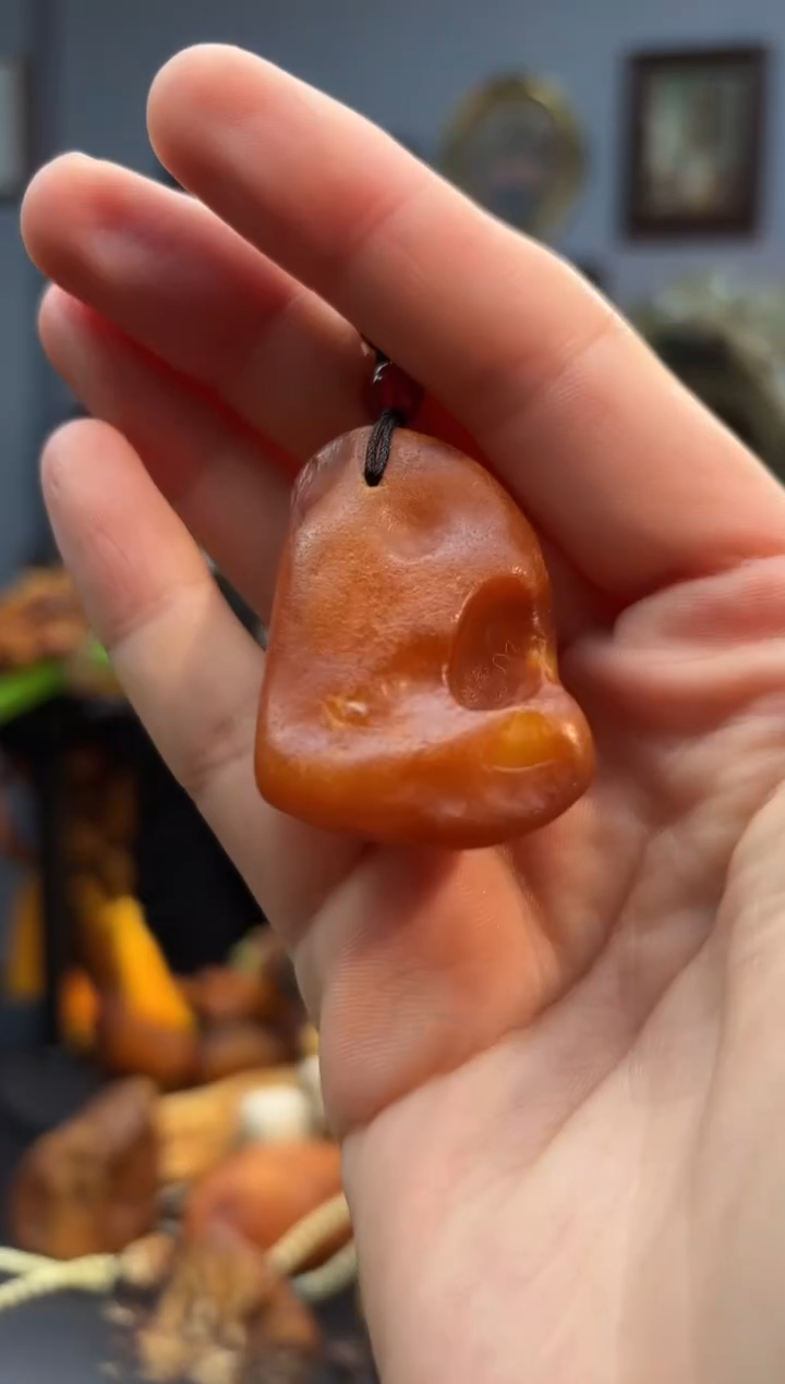 琥珀颈饰未镶嵌吊坠