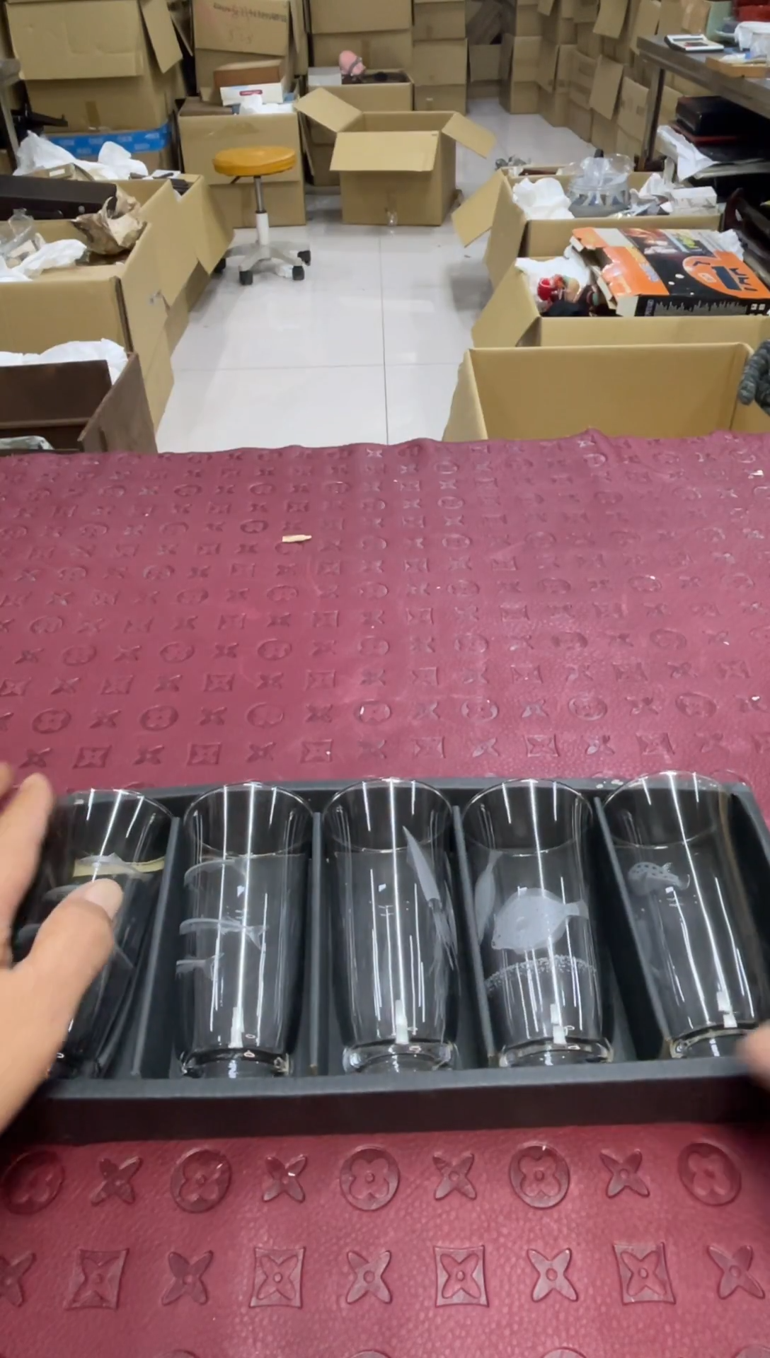 默认微瑕，no退no换，介意勿拍