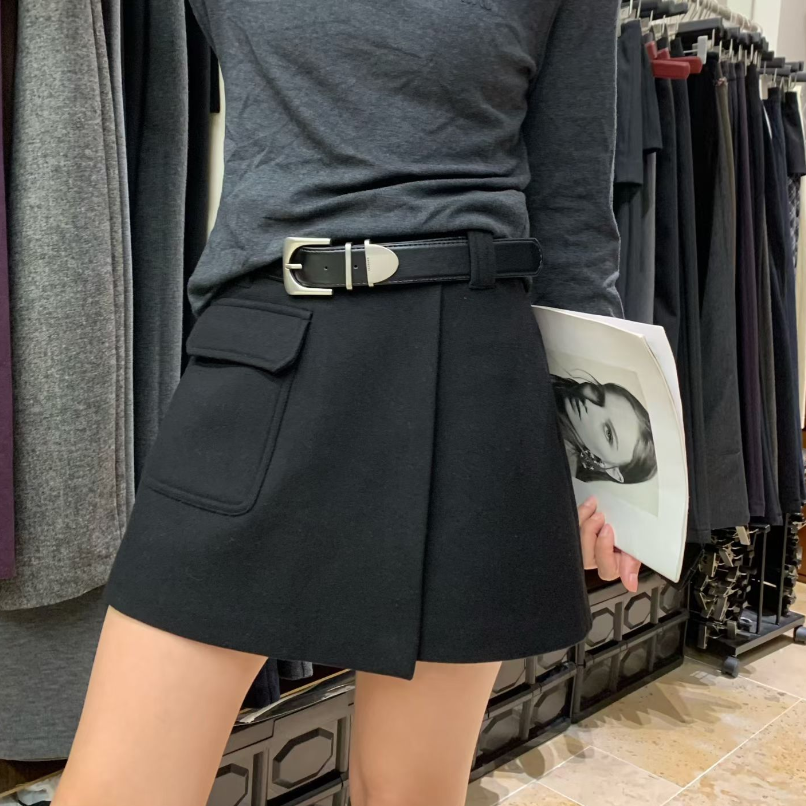 SR欧货秋冬款<毛呢裙裤>中腰收身显瘦百搭时尚短裤