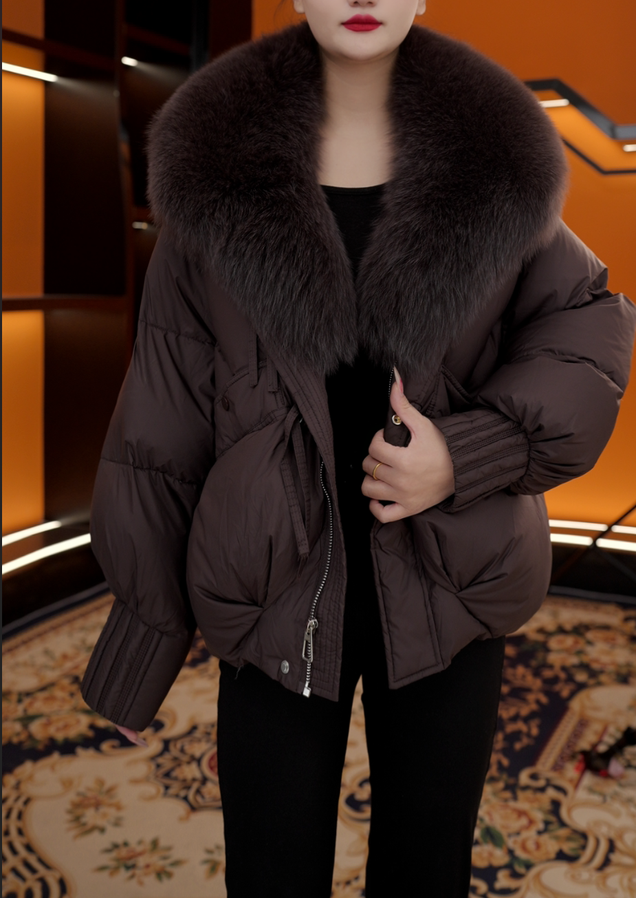 【现货最后三件】2025新款大毛领S款可拆卸气质优雅时尚短款羽绒服