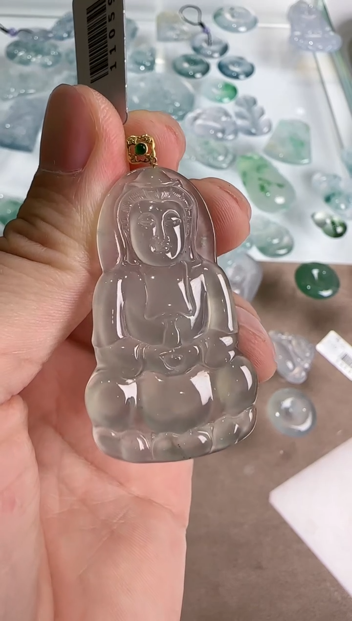 【闪购商品】翡翠吊坠(不含链)18K金镶嵌··