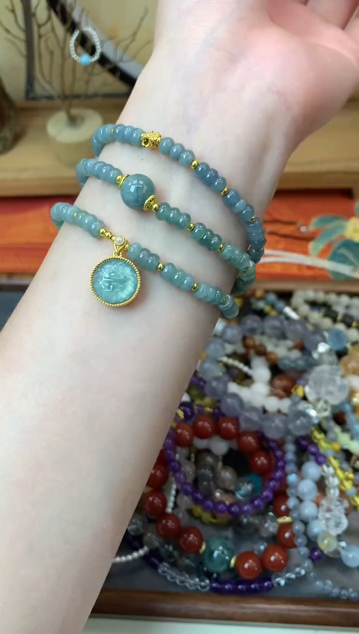 【闪购商品】翡翠手饰未镶嵌300手串