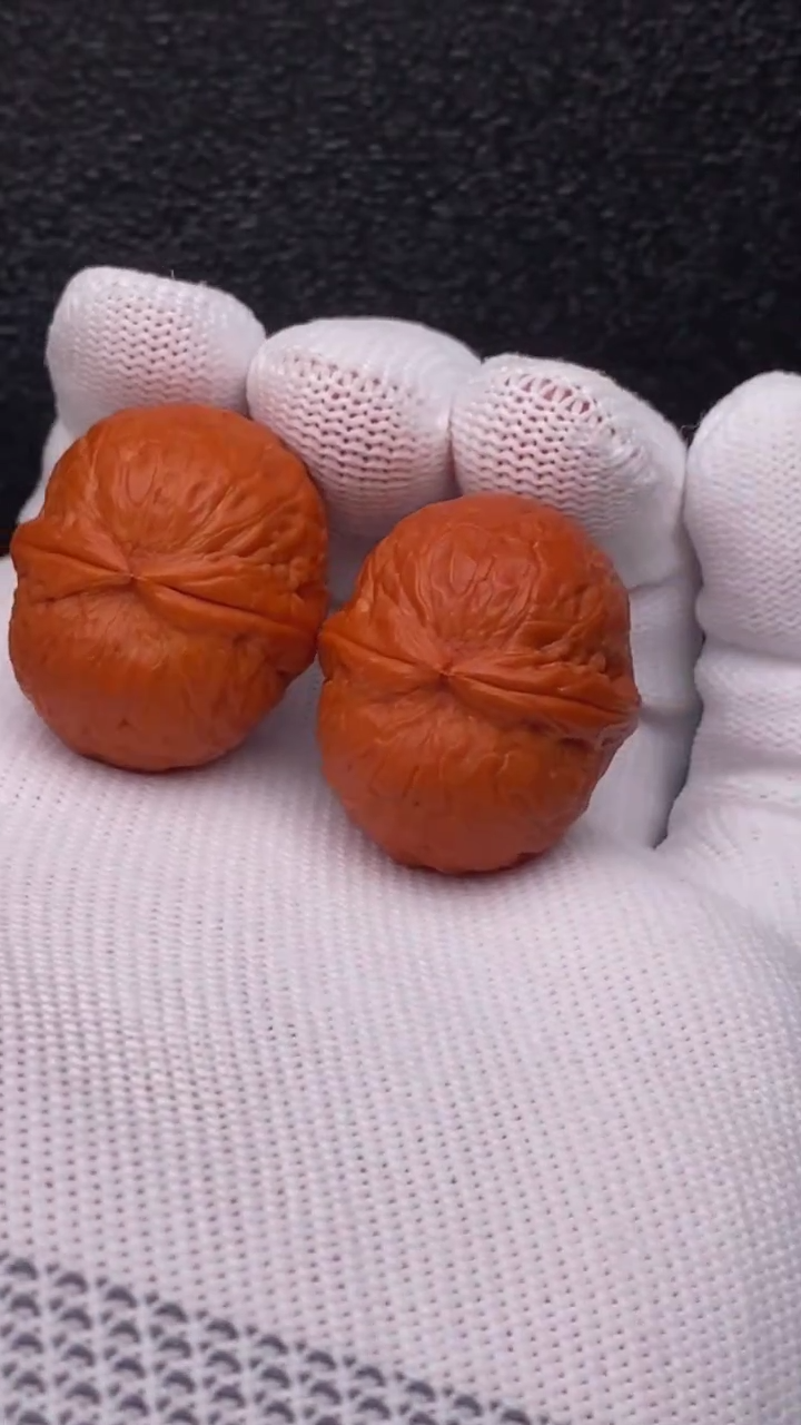 【闪购商品】文玩核桃把件蛇皮元宝