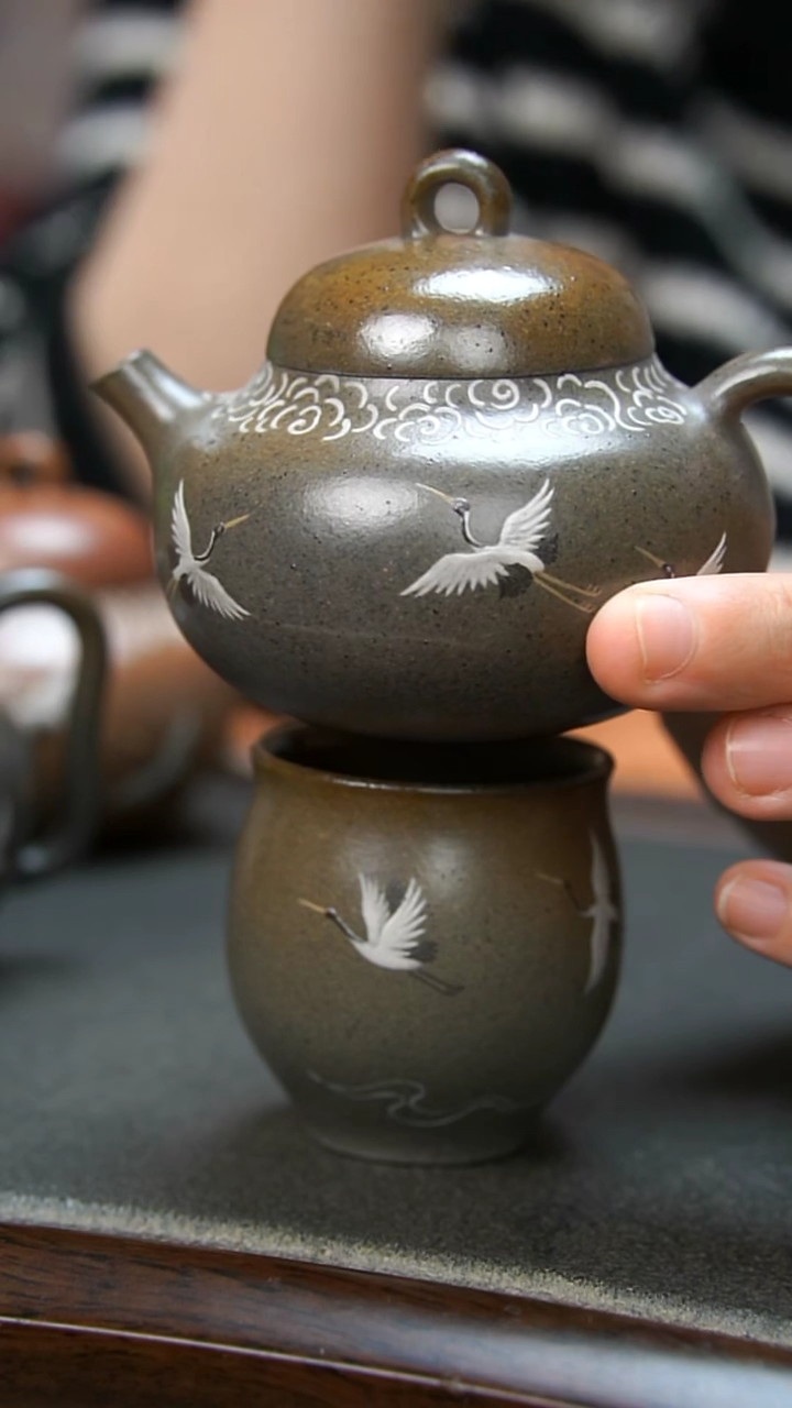 【闪购商品】紫砂茶壶柴烧青色瑞鹤壶+杯子套组