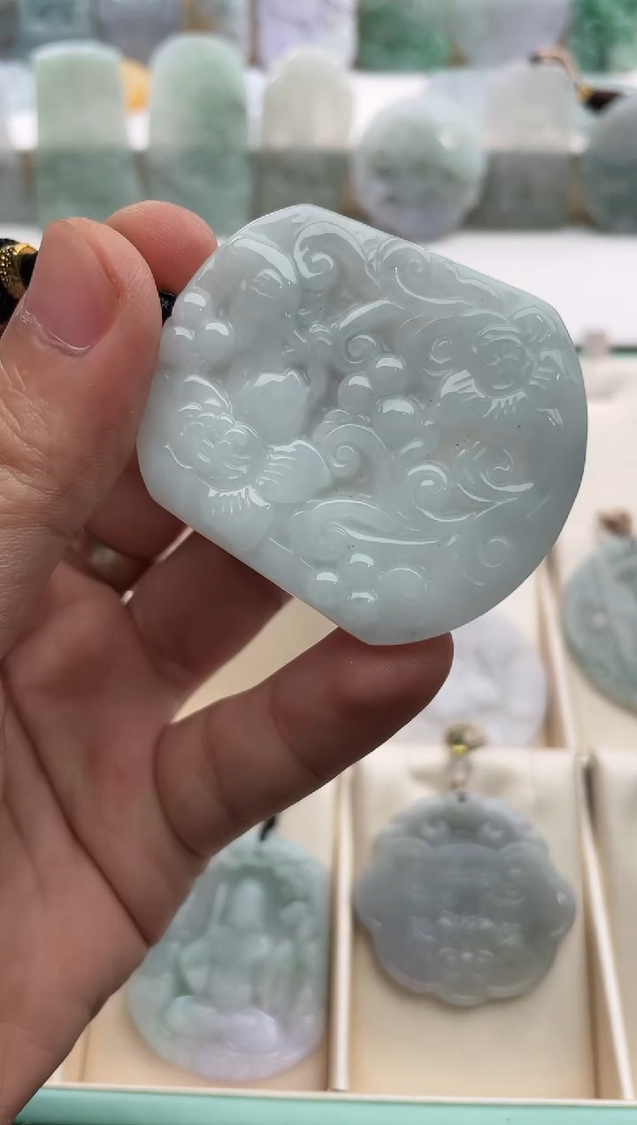 【闪购商品】翡翠颈饰未镶嵌..../3/6/ 127