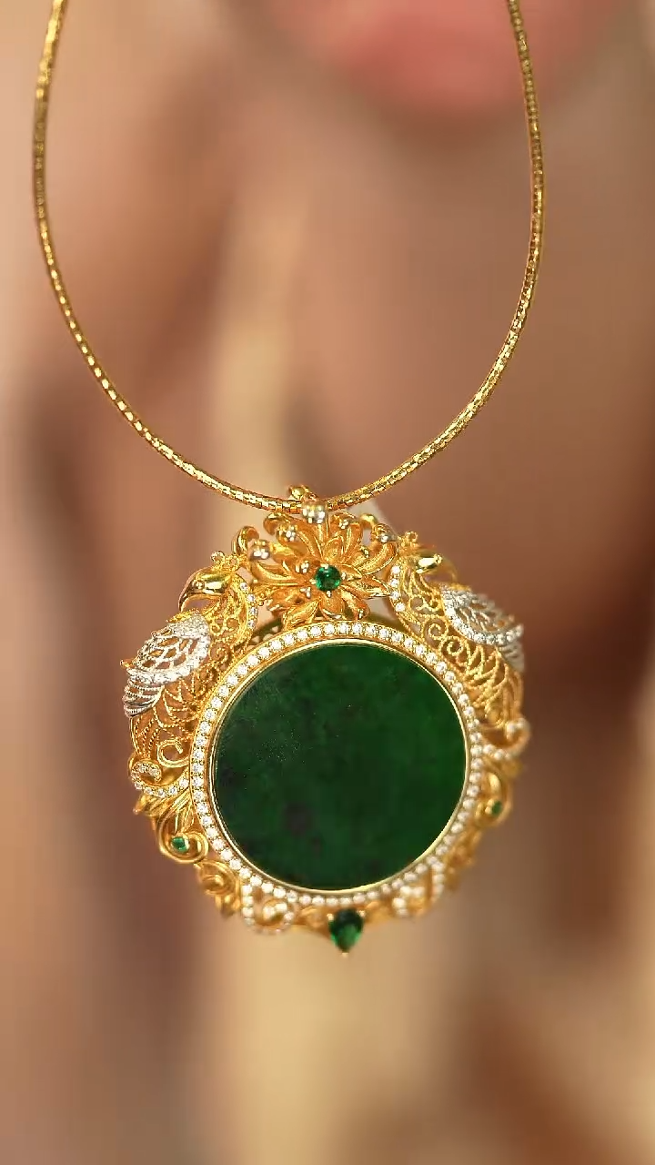 【闪购商品】翡翠吊坠(赠链)银S925镶嵌新款