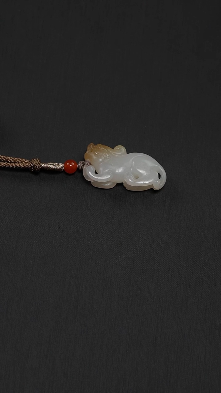 和田玉未镶嵌颈饰0