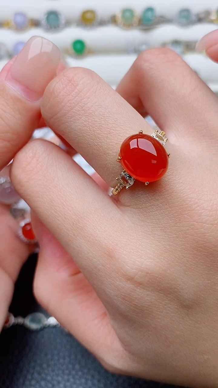 银S925镶嵌戒指玛瑙/玉髓Z?.............