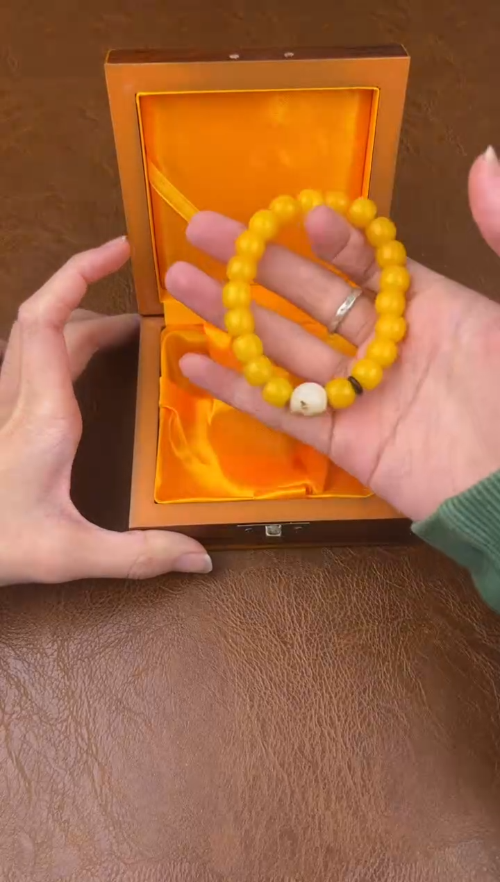 黄玉菩提闲得文玩阁商品链接@@L052