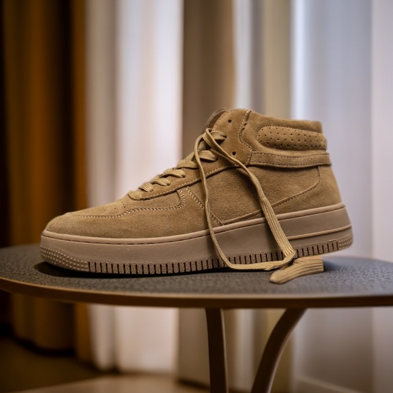 板鞋低跟潮流风马丁靴高帮休闲鞋冬季春秋纯色学院风高帮鞋男秋冬