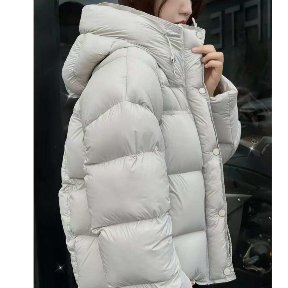云朵泡芙龟背感90白鹅绒时尚百搭短款羽绒服超轻盈加厚连帽LL