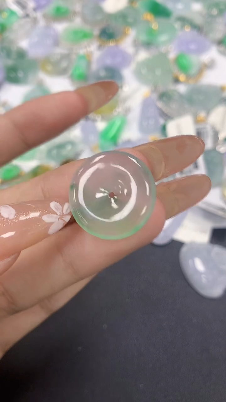 颈饰未镶嵌翡翠a货假一赔三支持复检百元上9元证书费自理