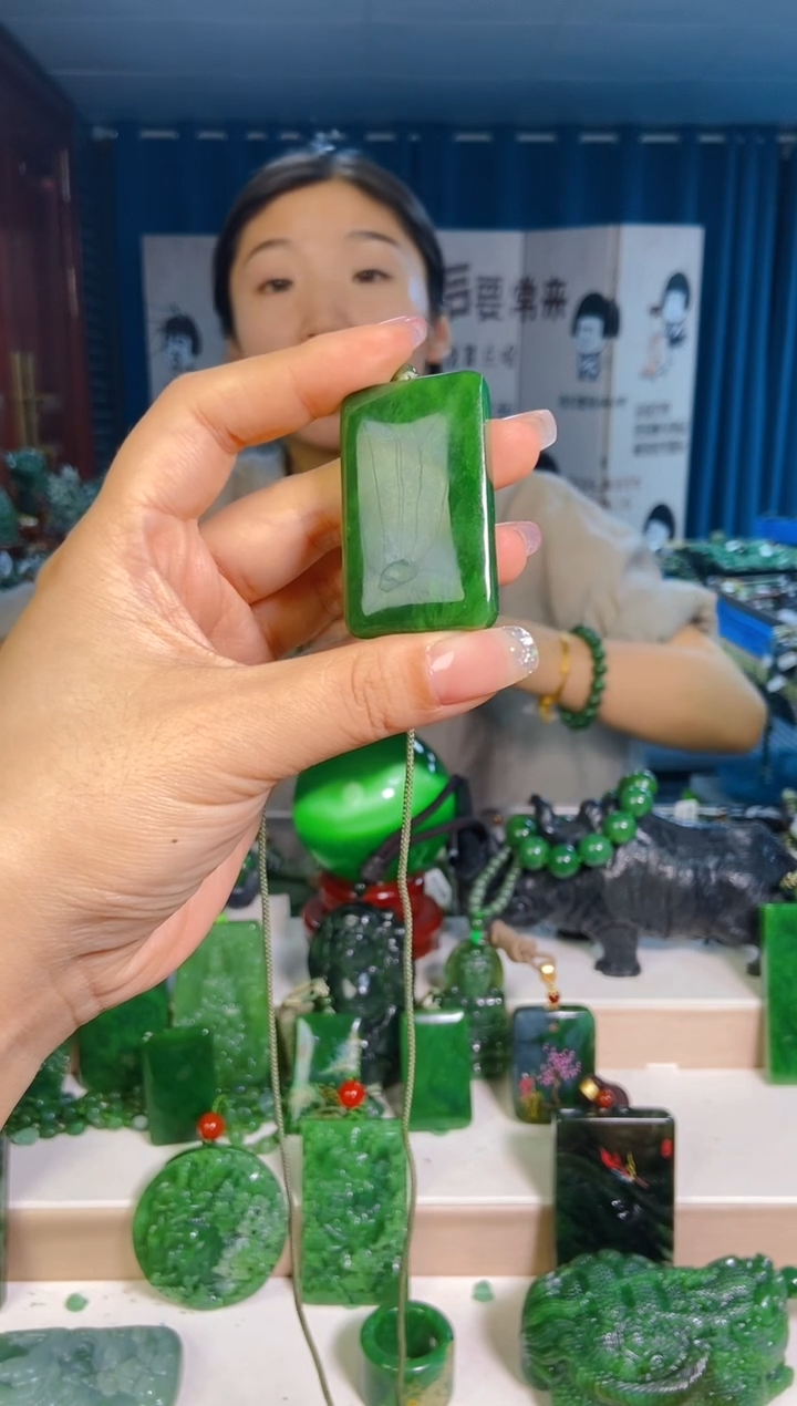 和田玉未镶嵌挂件1