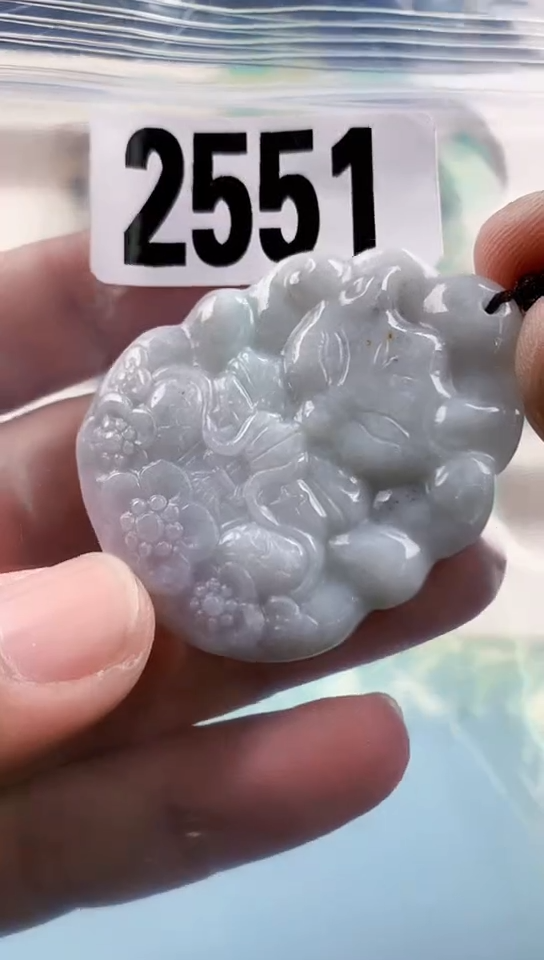 【闪购商品】翡翠挂件未镶嵌天然翡翠吊坠挂件