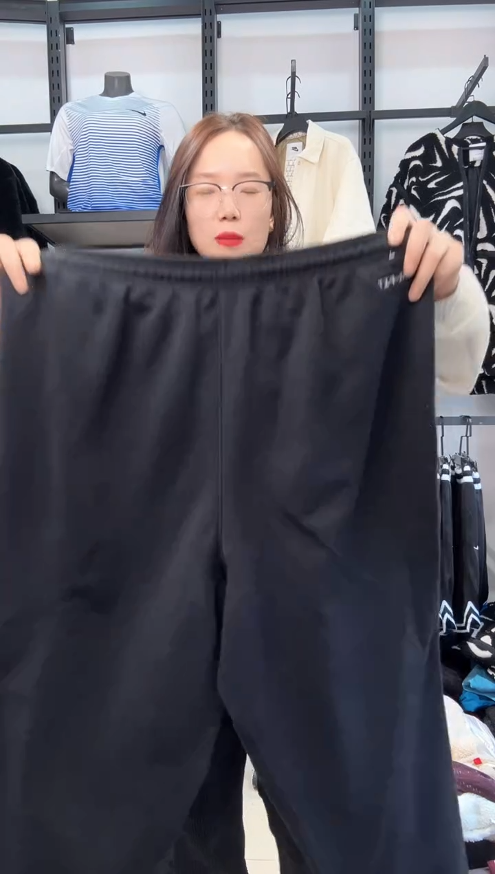 2241编码  瑕疵直播间过款为准 尺码