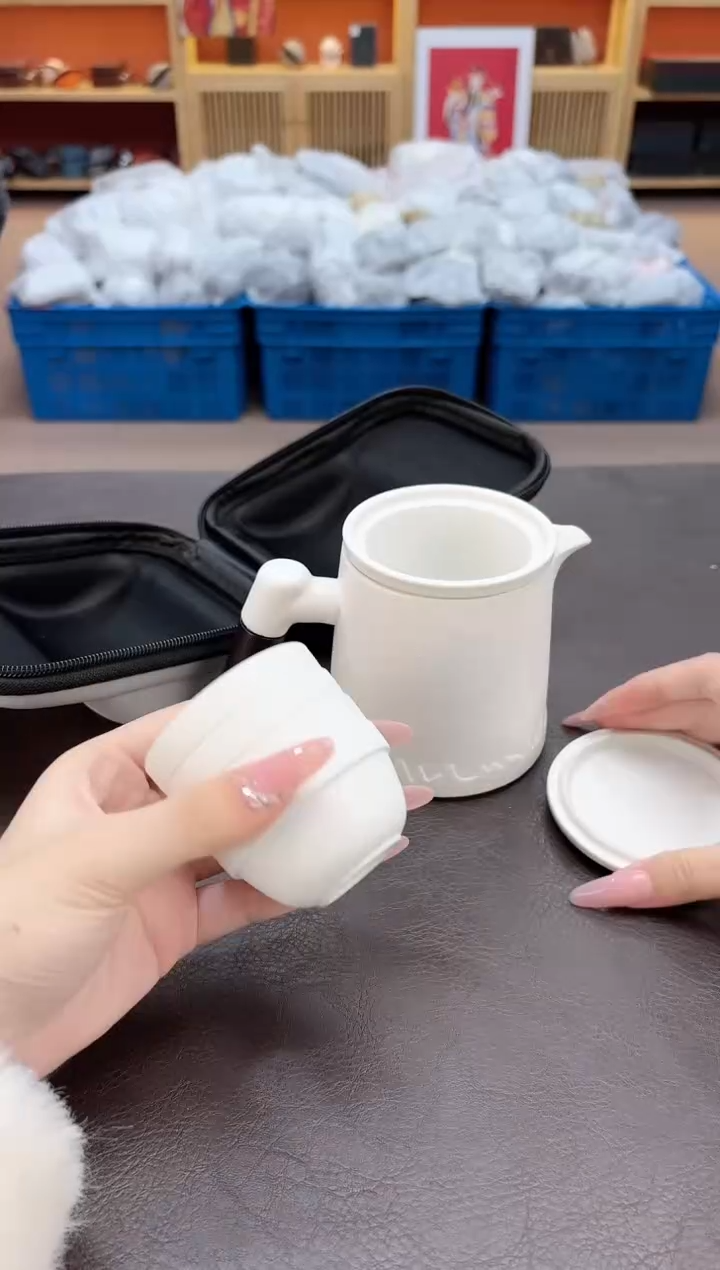 【闪购商品】摆件瓷SC1111111111111