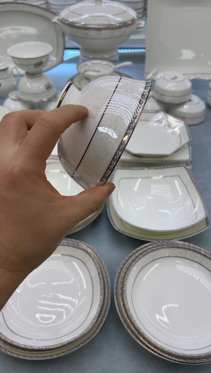 骨瓷玲珑5高10个 