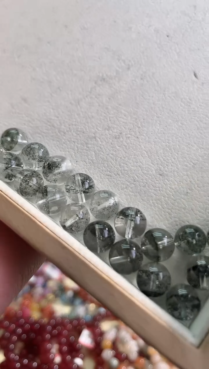 【闪购商品】水晶手链未镶嵌5多样性发其一单株11+