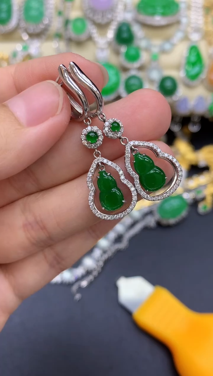 18K金镶嵌翡翠耳饰494-中国好珍宝