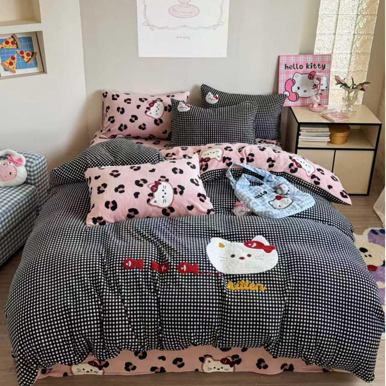 小玲子 粉豹纹KT 冬季加厚牛奶绒毛巾刺绣套件 可爱卡通款