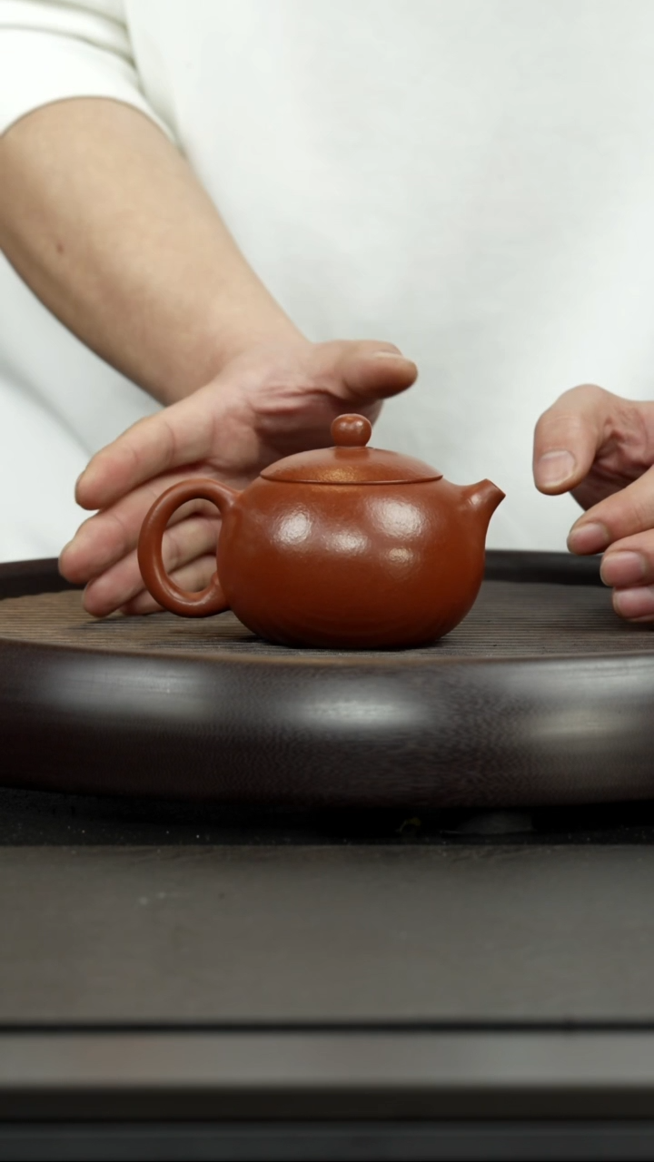 【闪购商品】紫砂茶杯粗砂朱泥 西施壶 刻绘诗句