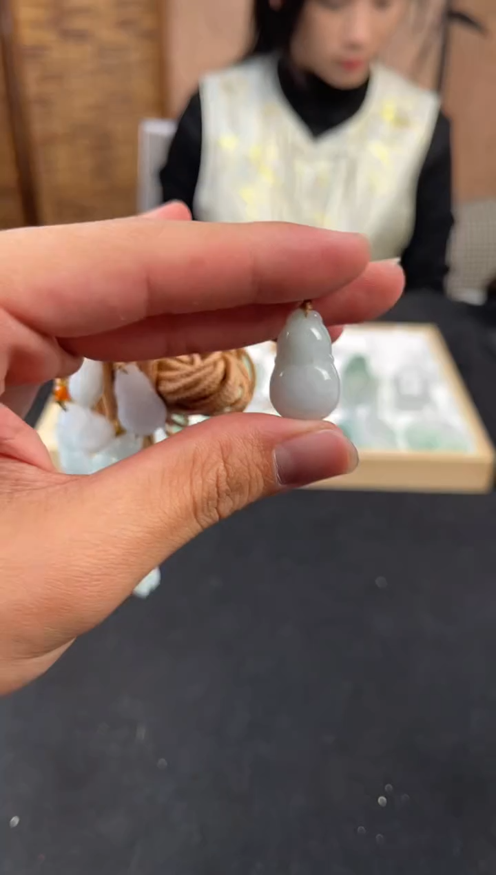 【闪购商品】翡翠颈饰未镶嵌翡翠吊坠YDZP-小葫芦