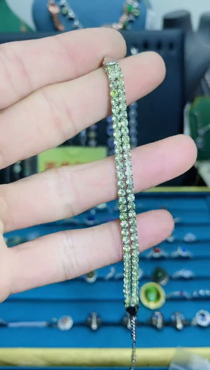 【闪购商品】橄榄石手链银S925镶嵌1121