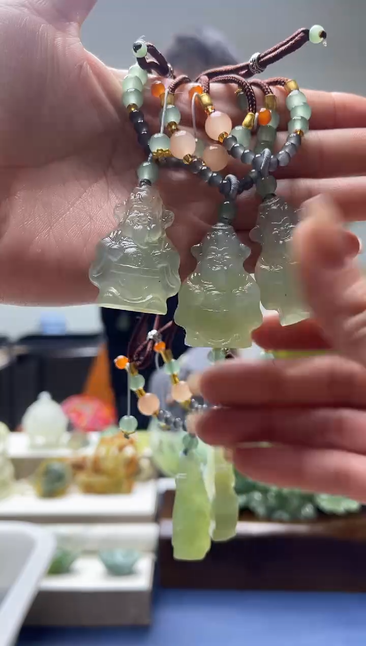 未镶嵌岫玉颈饰多样性发货 拍一发一