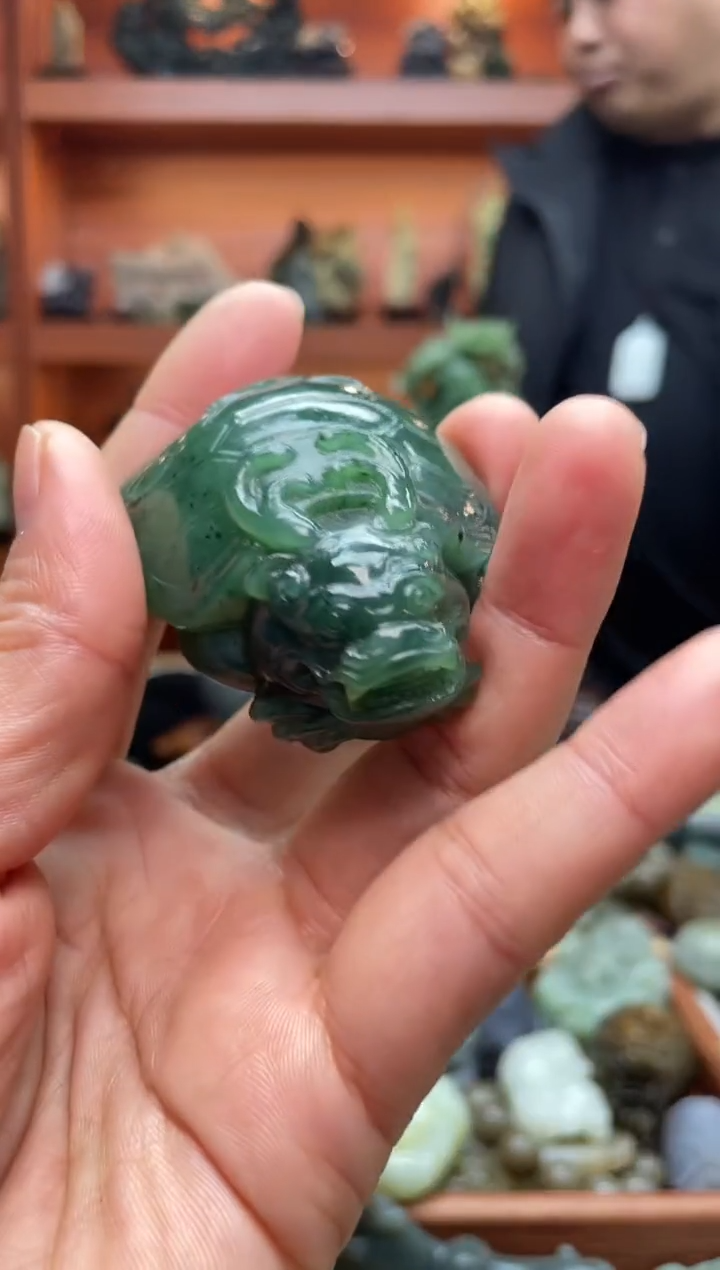 未镶嵌和田玉把件1