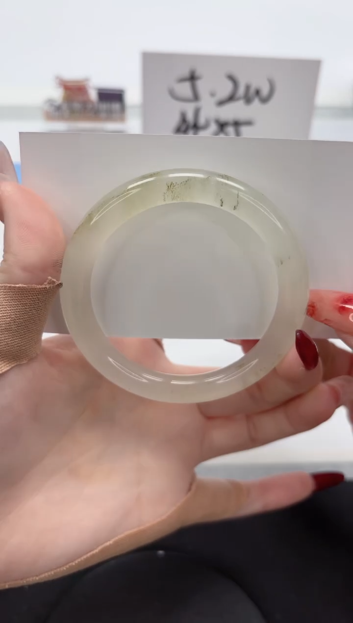 【闪购商品】石英质玉手镯未镶嵌A130-56