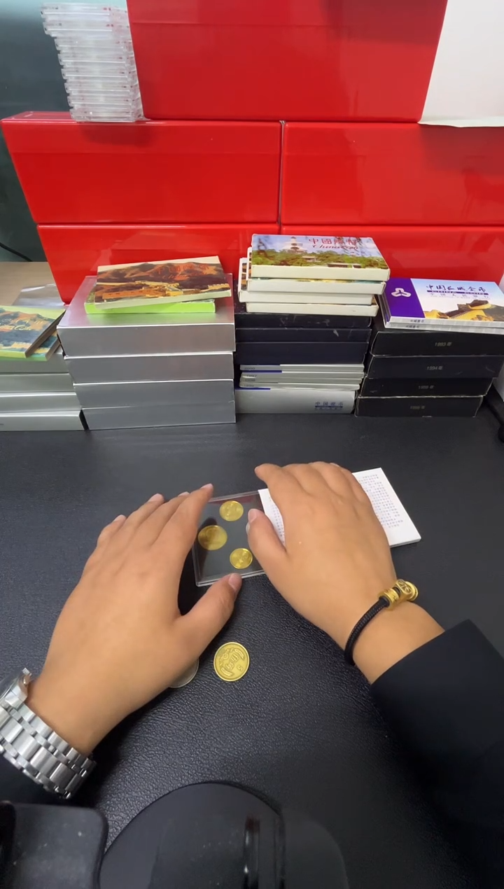 83长城币套盒币币