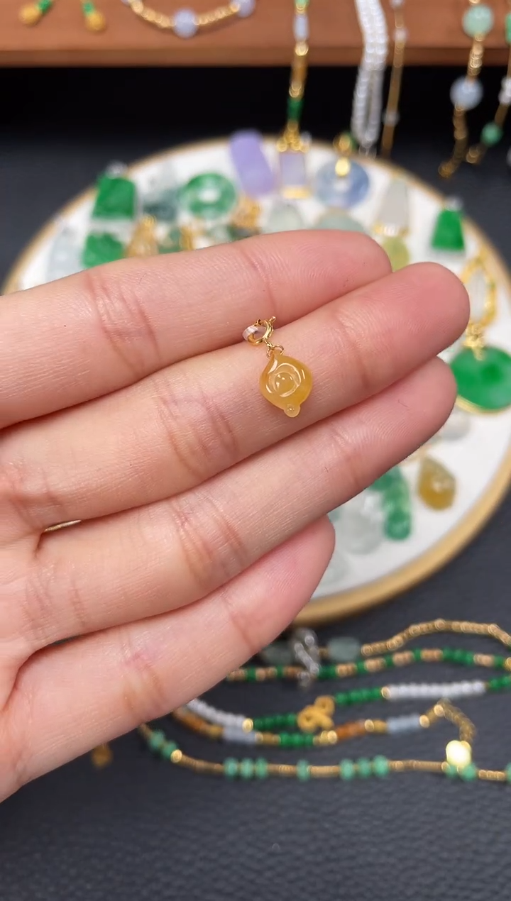 【闪购商品】翡翠吊坠(不含链)18K金镶嵌一个   JK728