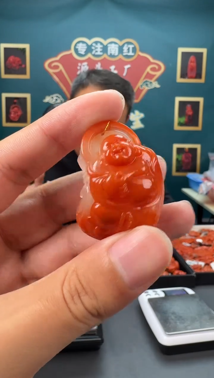 【闪购商品】南红玛瑙雕刻未镶嵌017ZB0112产品一个