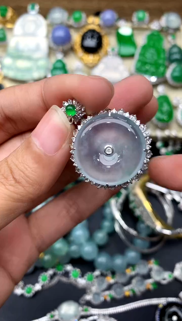 【闪购商品】翡翠颈饰18K金镶嵌411-中国好珍宝