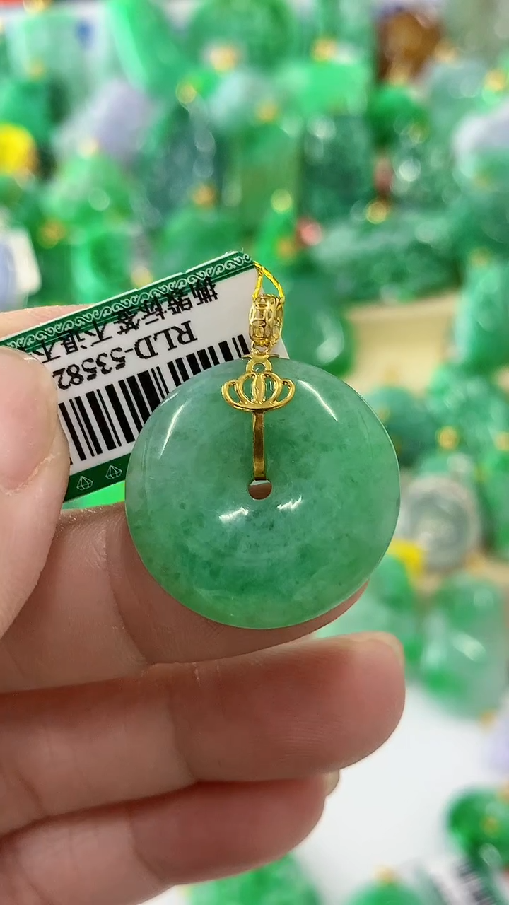 【闪购商品】翡翠颈饰18K金镶嵌挂件
