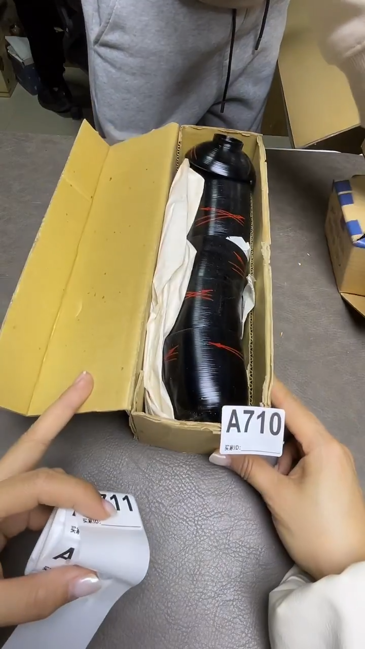 瓷片如*默认微瑕，谨慎参拍A710