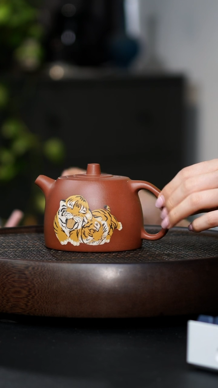 逍****颖ZJB-0072井栏（萌虎）-底槽清-340cc