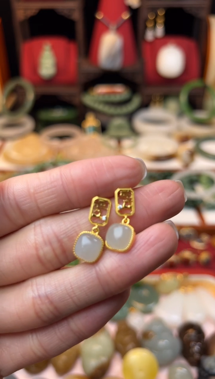 【闪购商品】和田玉耳饰银S925镶嵌福利