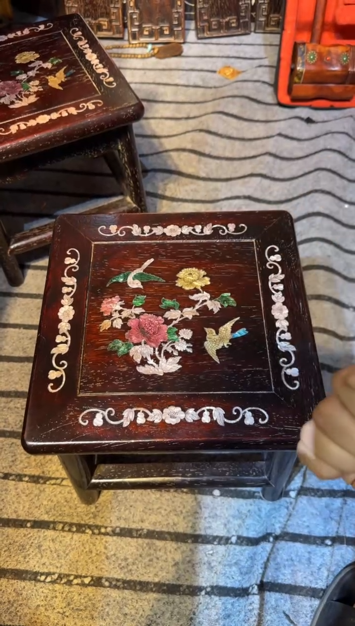 木紫檀富贵凳镶嵌彩贝花鸟花鸟