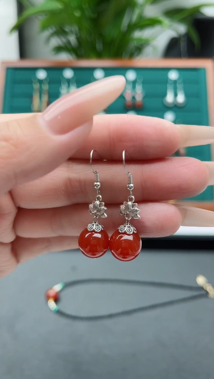 【闪购商品】南红玛瑙耳饰银S925镶嵌302