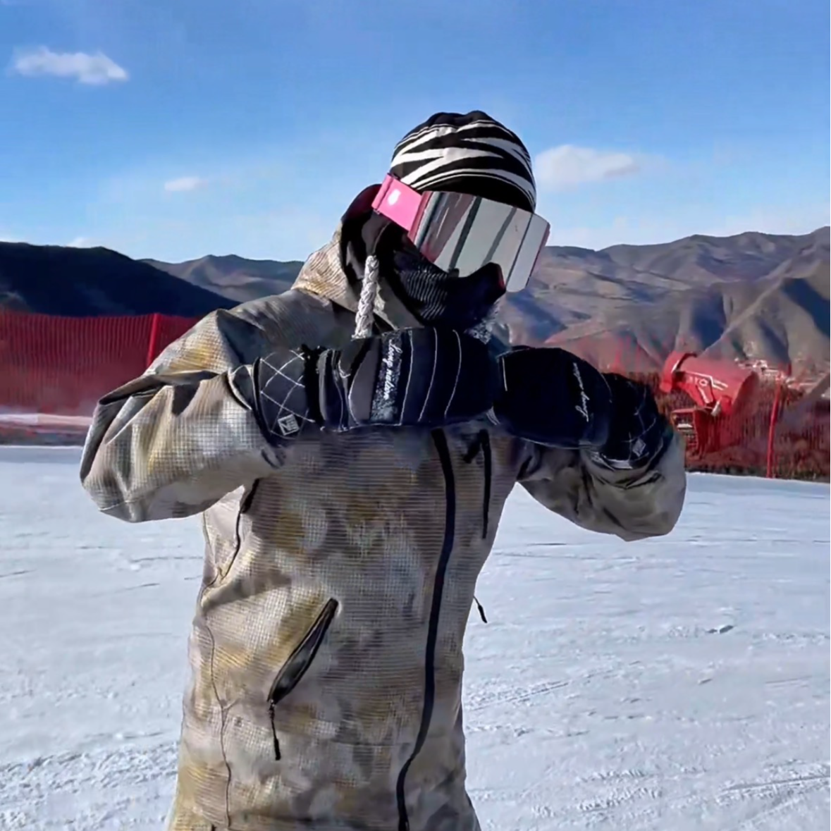 Loong Nation滑雪手套单板双板保暖防护竞技闷子防水防风护腕